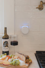Load image into Gallery viewer, PURA + VOTIVO Smart Home Diffuser Set with Red Currant &amp; Icy Blue Pine