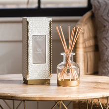 Load image into Gallery viewer, Holiday Reed Diffuser-Joie De Noel