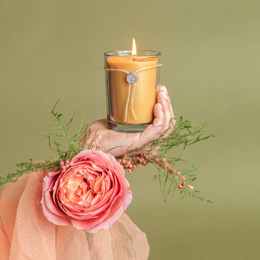 6.8oz Aromatic Candle-Urban Rose