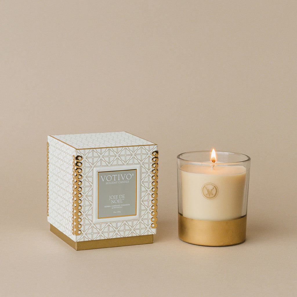 Joie de Noel 10 oz. Holiday Candle