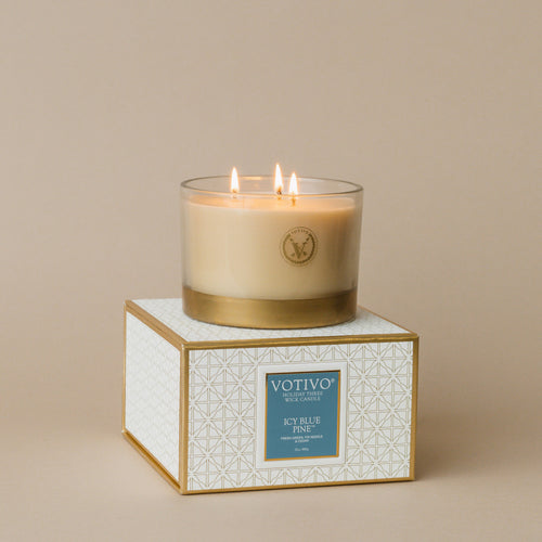 Holiday 3 Wick Candle-Icy Blue Pine